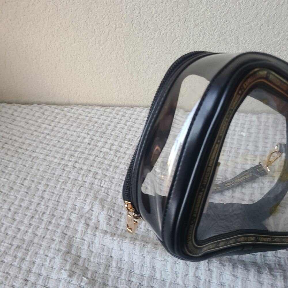 Harry Potter Transparent Pouch with Black and Gold Trim - Picture 5 of 11